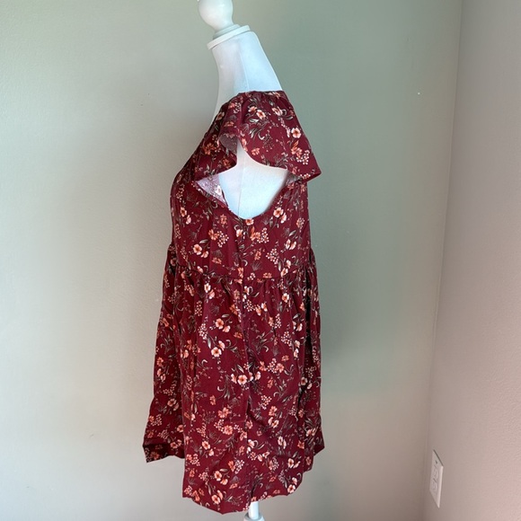 Old Navy women’s red flowered dress - Picture 3 of 6